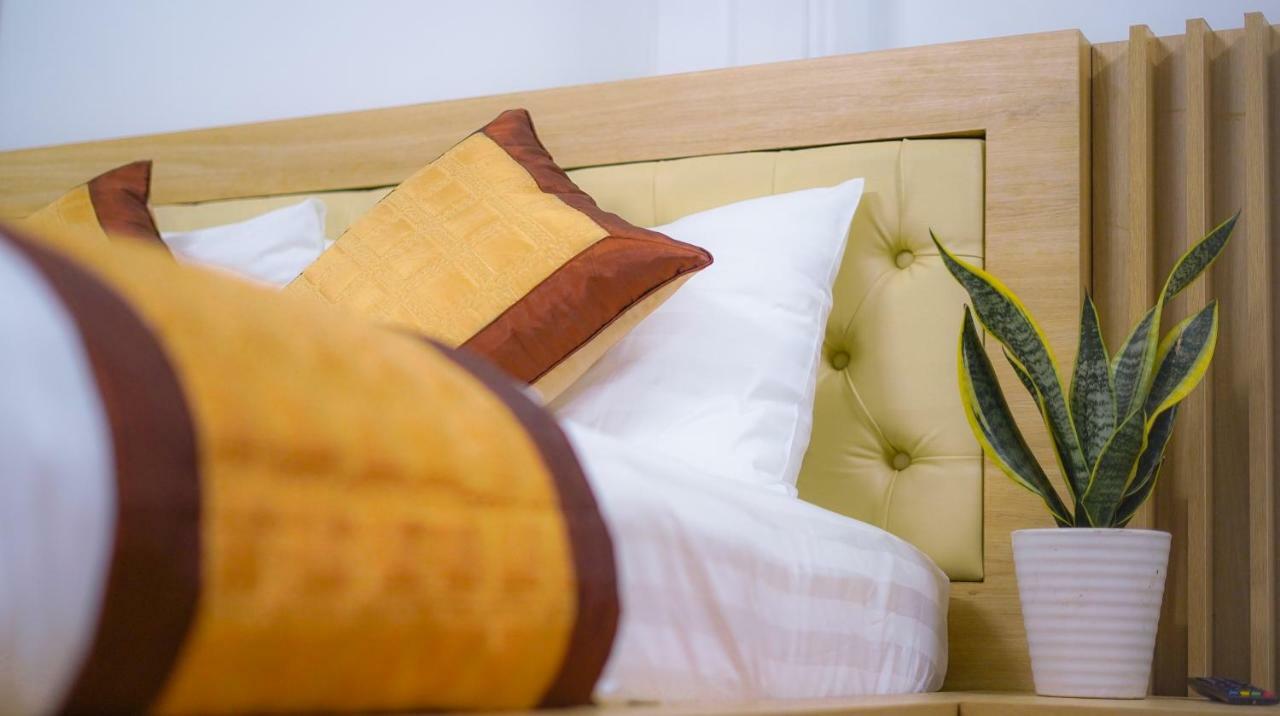 Hoang Dinh Hotel Hue Bagian luar foto
