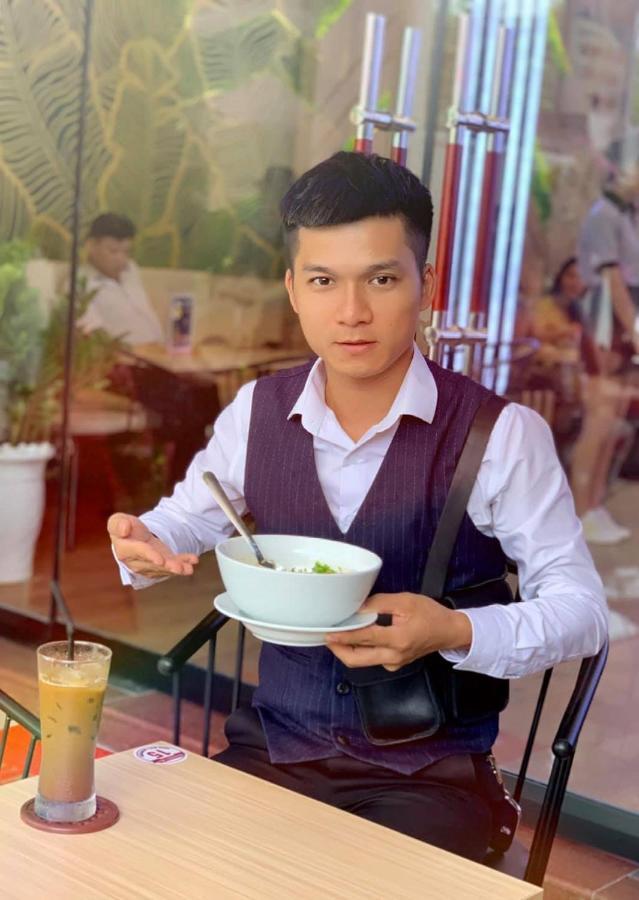 Hoang Dinh Hotel Hue Bagian luar foto